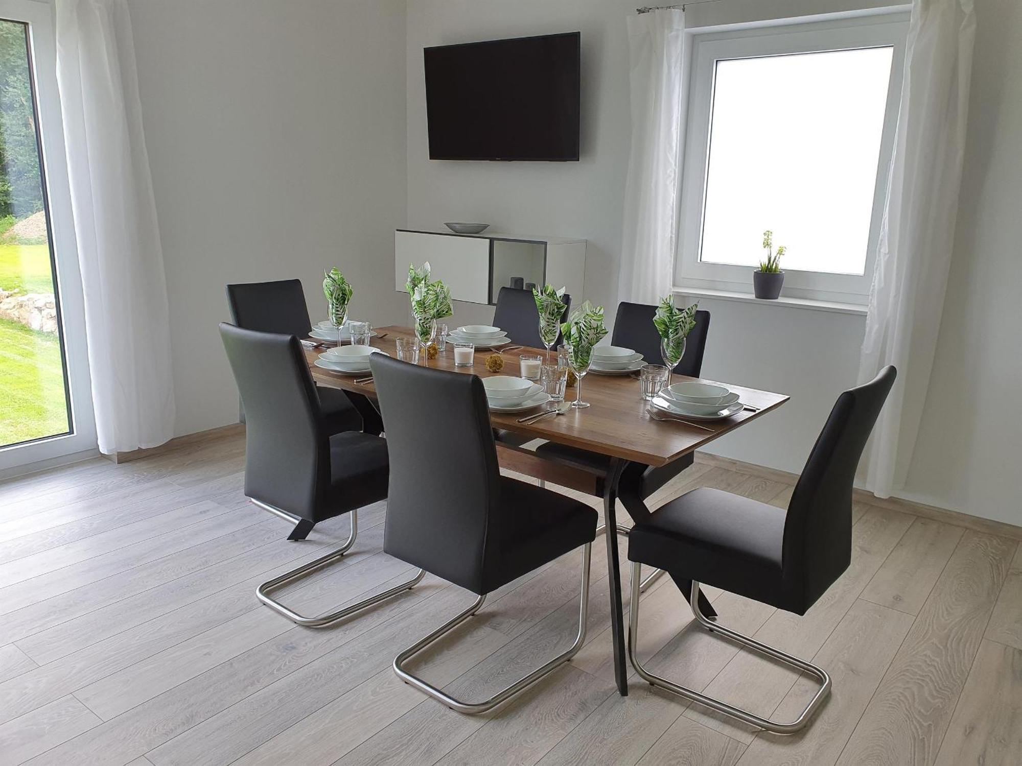 Dreier-ley Apartment
